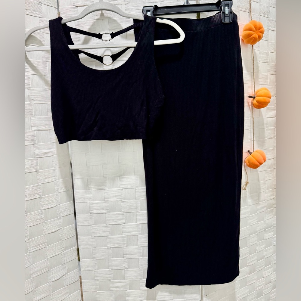 Black Ribbed Crop Top Midi Skirt Set O-Ring Open Back Large